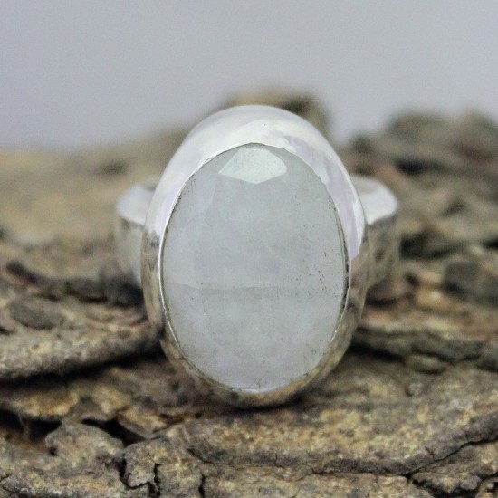 Beautiful !! White Rainbow Moonstone Cut Stone 925 Sterling Silver Ring 