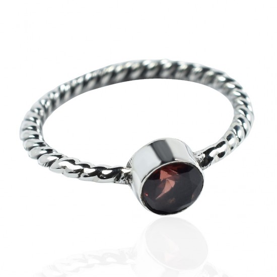 Natural Garnet Gemstone Band Ring Solid 925 Sterling Silver Handmade Women Ring Jewelry