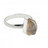 Rough Rose Quartz Gemstone Ring 925 Sterling Silver Handmade Birthstone Ring Women Fashion Jewellery