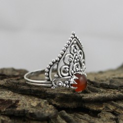 Engaging Carnelian Round Cabochon 925 Sterling Silver Ring