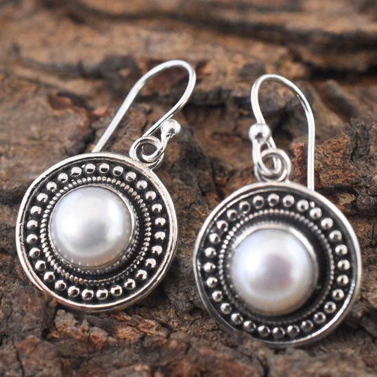 Mother Nature Pearl Round cabochon 925 Sterling Silver Earring