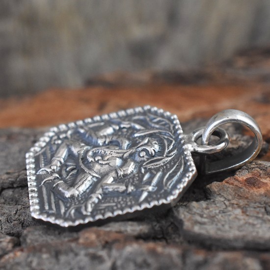 Lord Ganesh Plain Silver 925 Sterling Silver Pendant 