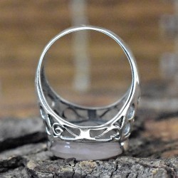 Adorable Rose Quartz Cut Stone Silver Ring