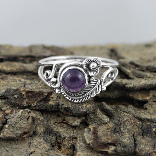 Amazing Amethyst Round Cabochon 925 Sterling Silver Ring