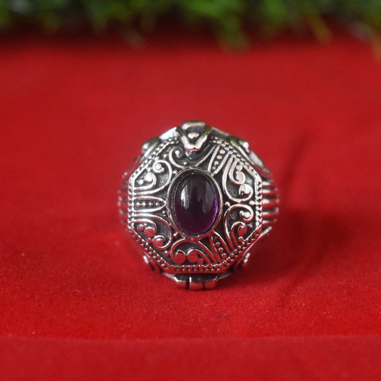 Amethyst Gemstone 925 Sterling Silver Poison Ring!!