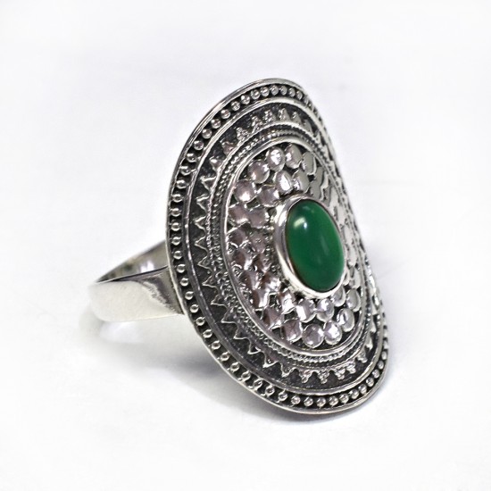 Beautiful Green Onyx Oval Shape 925 Sterling Silver Ring