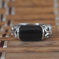 Black Onyx Gemstone 925 Sterling Silver Ring !!