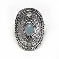 Fresh Looking Oval Chalcedony 925 Sterling Silver Ring
