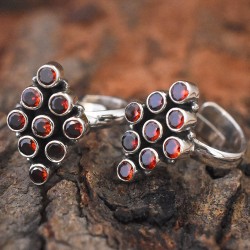Beautiful Red Garnet 925 Sterling Silver Toe Ring 