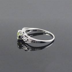 Beautiful Style !! Peridot 925 Sterling Silver Rhodium Plated Ring