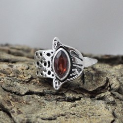 Natural Red Garnet 925 Sterling Silver Ring