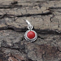 Attractive Natural Red Coral 925 Sterling Solid Silver Pendant Fashion Jewelry