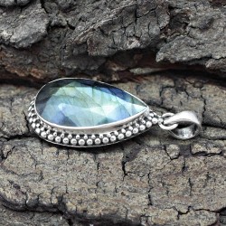 Good Looking Labradorite 925 Sterling Silver Handmade Pendant Jewelry
