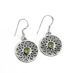Well Looking Green Peridot 925 Sterling Silver Earring Jewelry Indian Fashion Jewelry