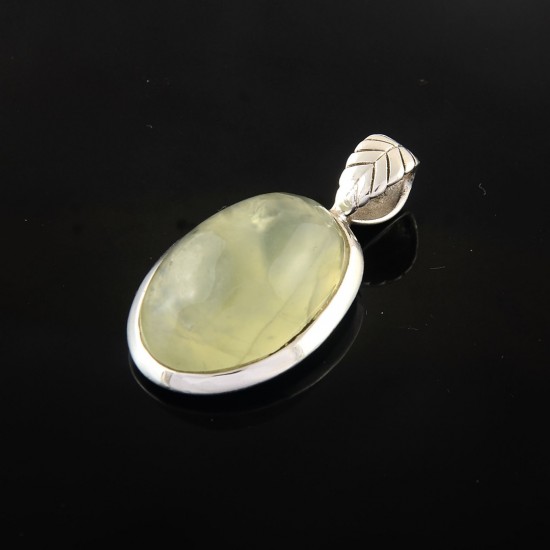 Natural Green Prehnite Oval Shape 925 Sterling Silver Pendant Fine Jewelry