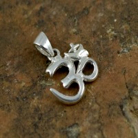 OM Pendant Indian Religious Jewellery 925 Sterling Plain Silver Special Occasion Jewellery Gift For Her