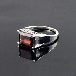 Rhodium Plated Garnet 925 Sterling Silver Ring Jewelry