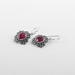 Stunning Red Corundum 925 Sterling Silver Earring