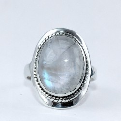 White Rainbow Moonstone Ring Oval Shape 925 Sterling Silver Wholesale Silver Jewelry Manufacture Silver Jewelry